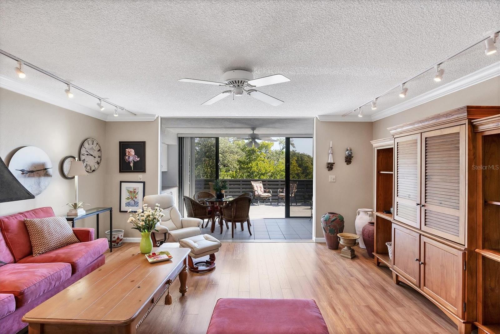 Image 25 of 64 For 825 Bayport Way 825