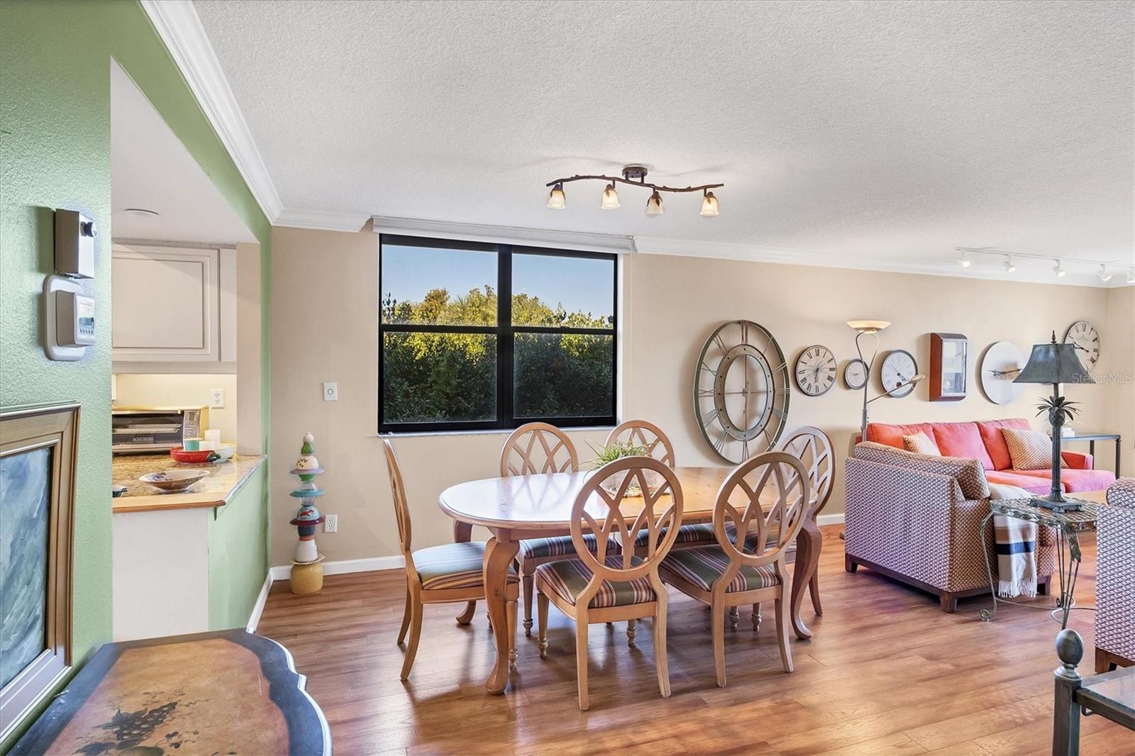 Image 26 of 64 For 825 Bayport Way 825