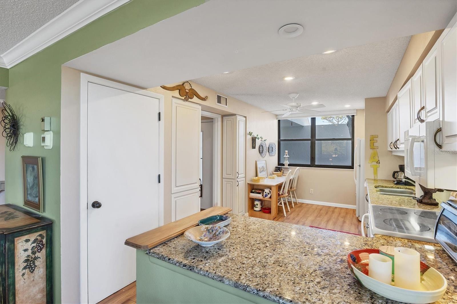 Image 29 of 64 For 825 Bayport Way 825