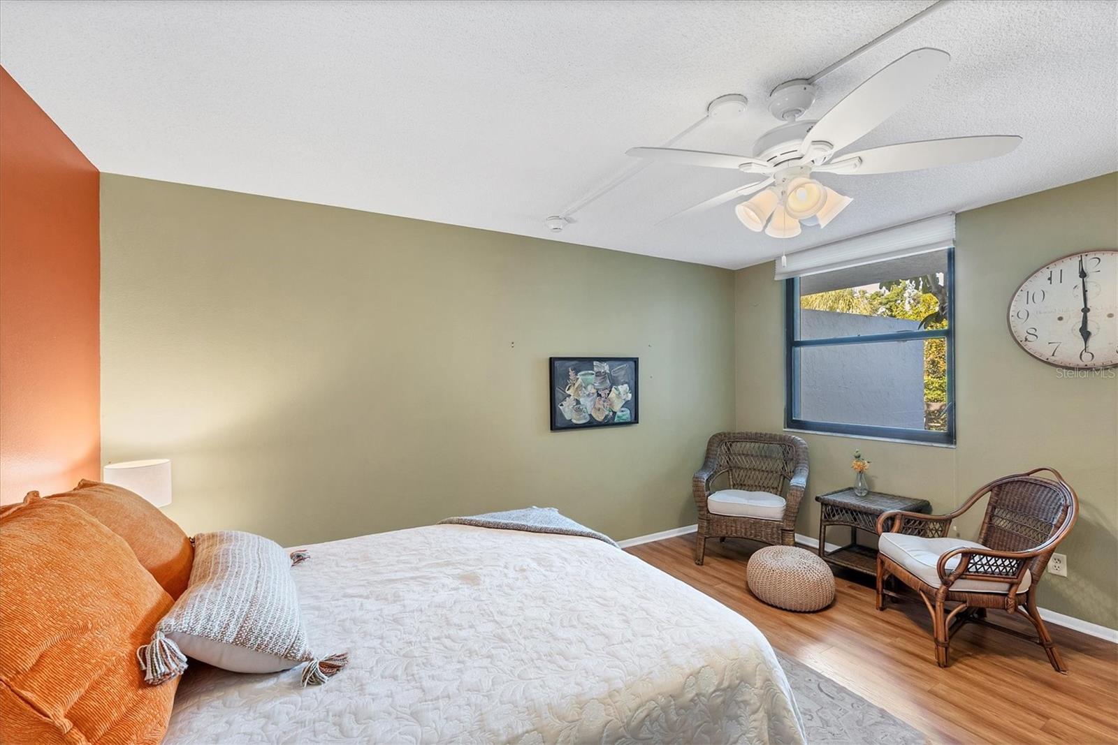 Image 41 of 64 For 825 Bayport Way 825