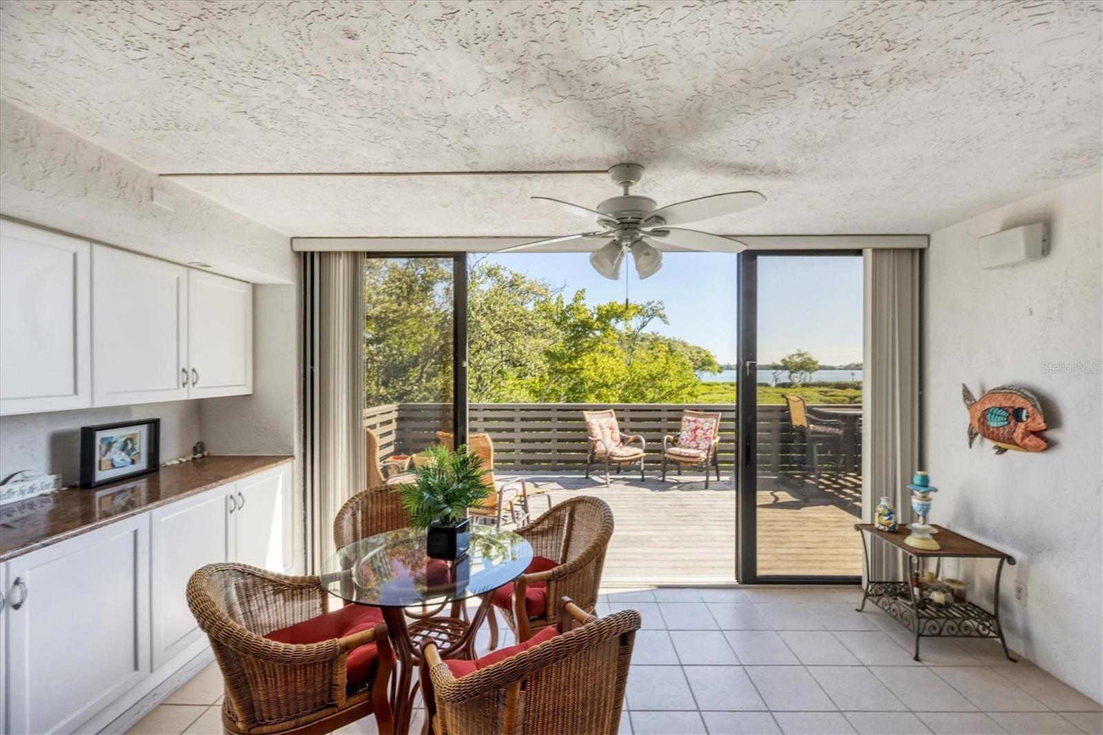 Image 44 of 64 For 825 Bayport Way 825