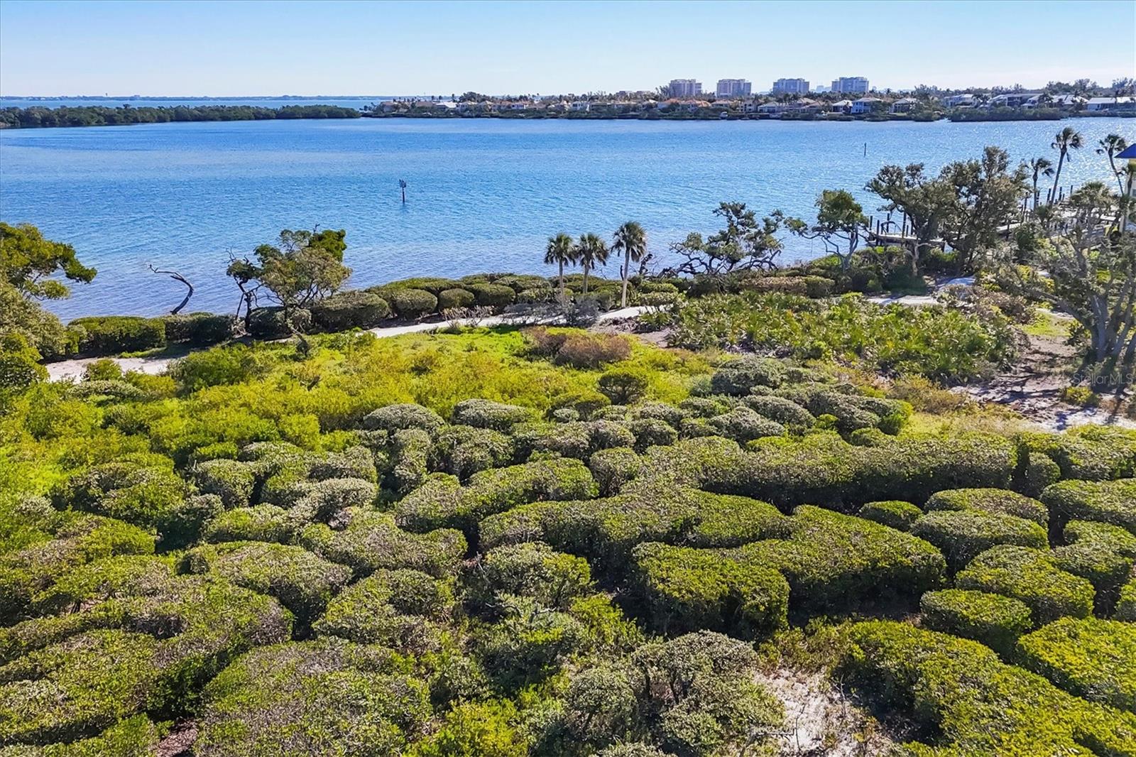 Image 55 of 64 For 825 Bayport Way 825