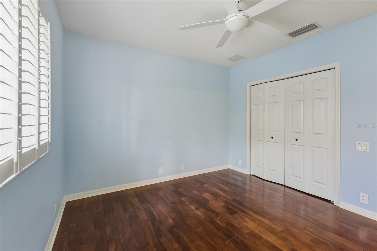 Image 42 of 66 For 6586 Waters Edge Way