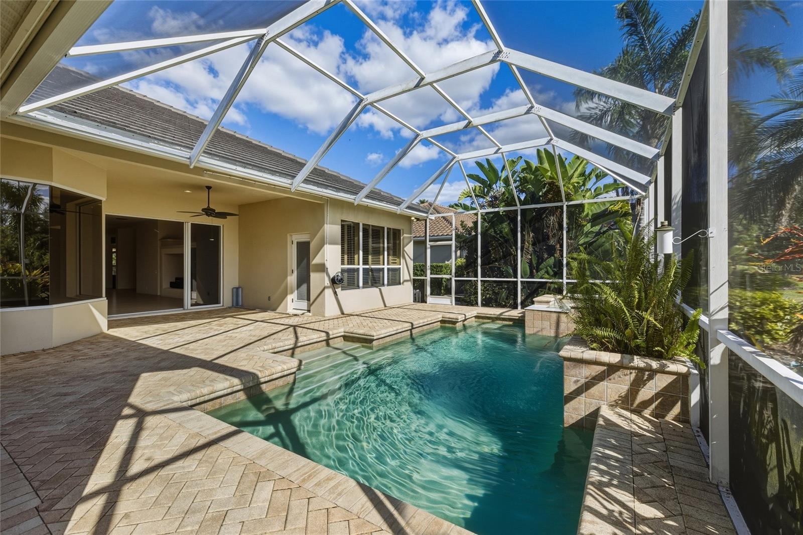 Image 50 of 66 For 6586 Waters Edge Way