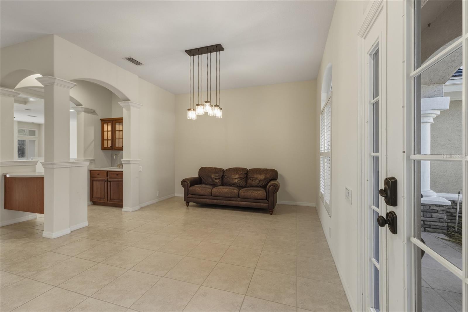 Image 9 of 66 For 6586 Waters Edge Way