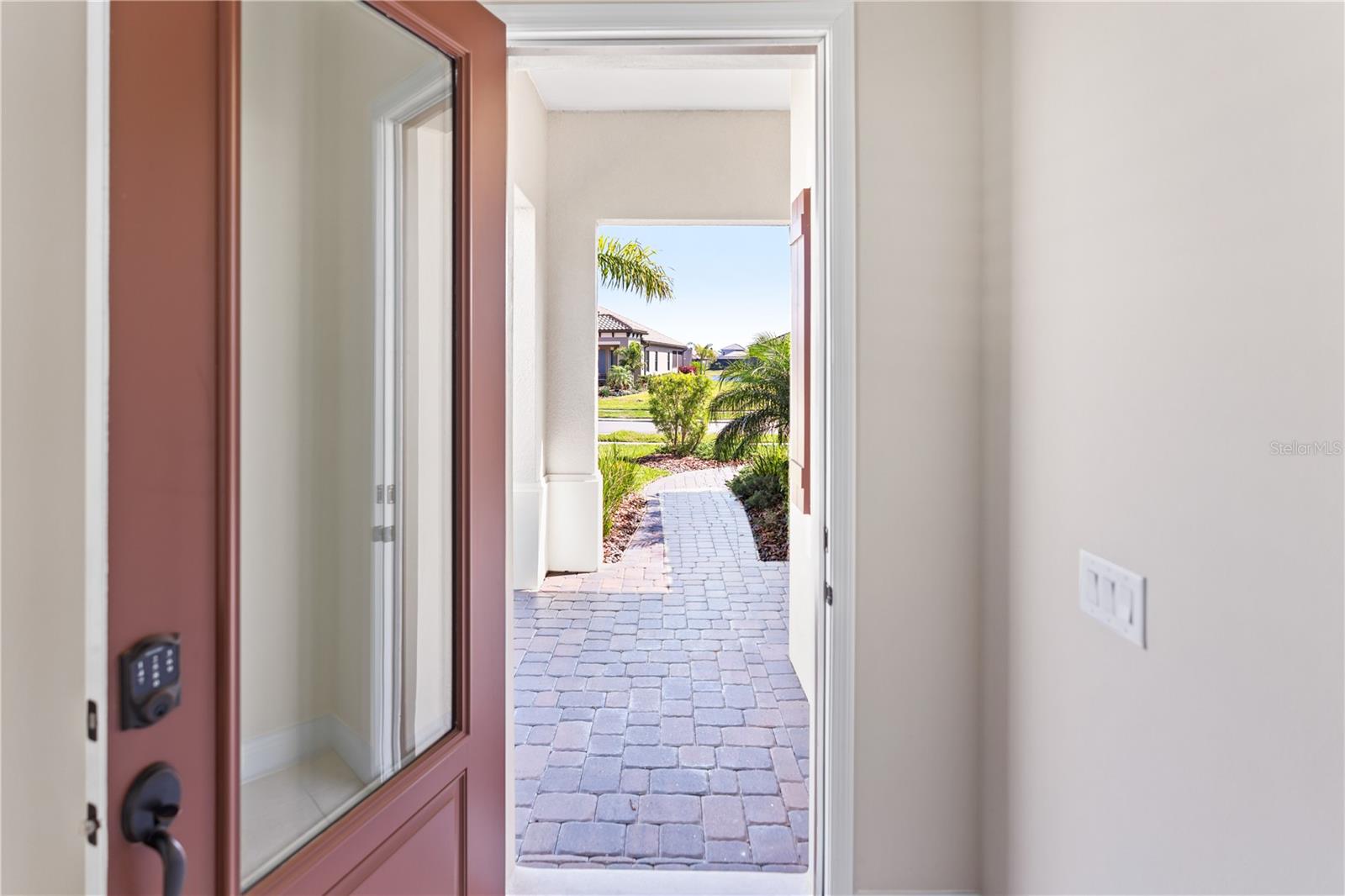 Image 5 of 98 For 13017 Steinhatchee Loop