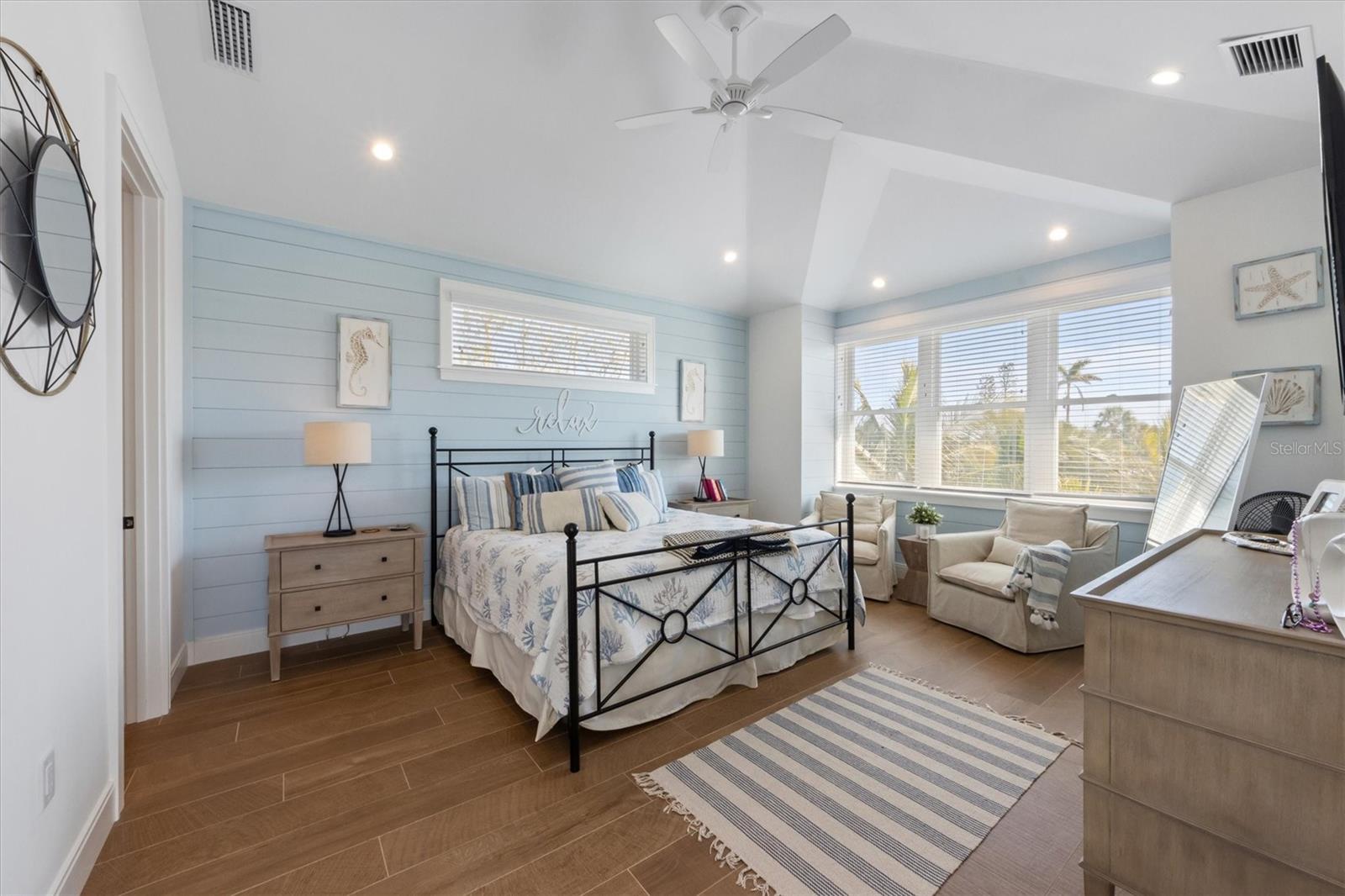 Image 28 of 54 For 211 81st Street B