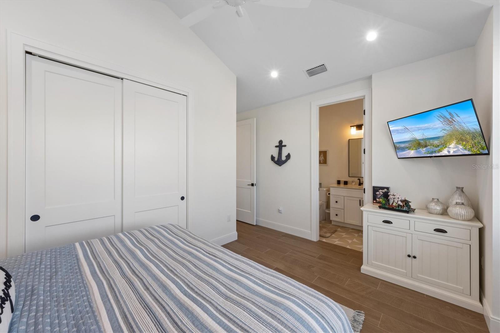 Image 38 of 54 For 211 81st Street B