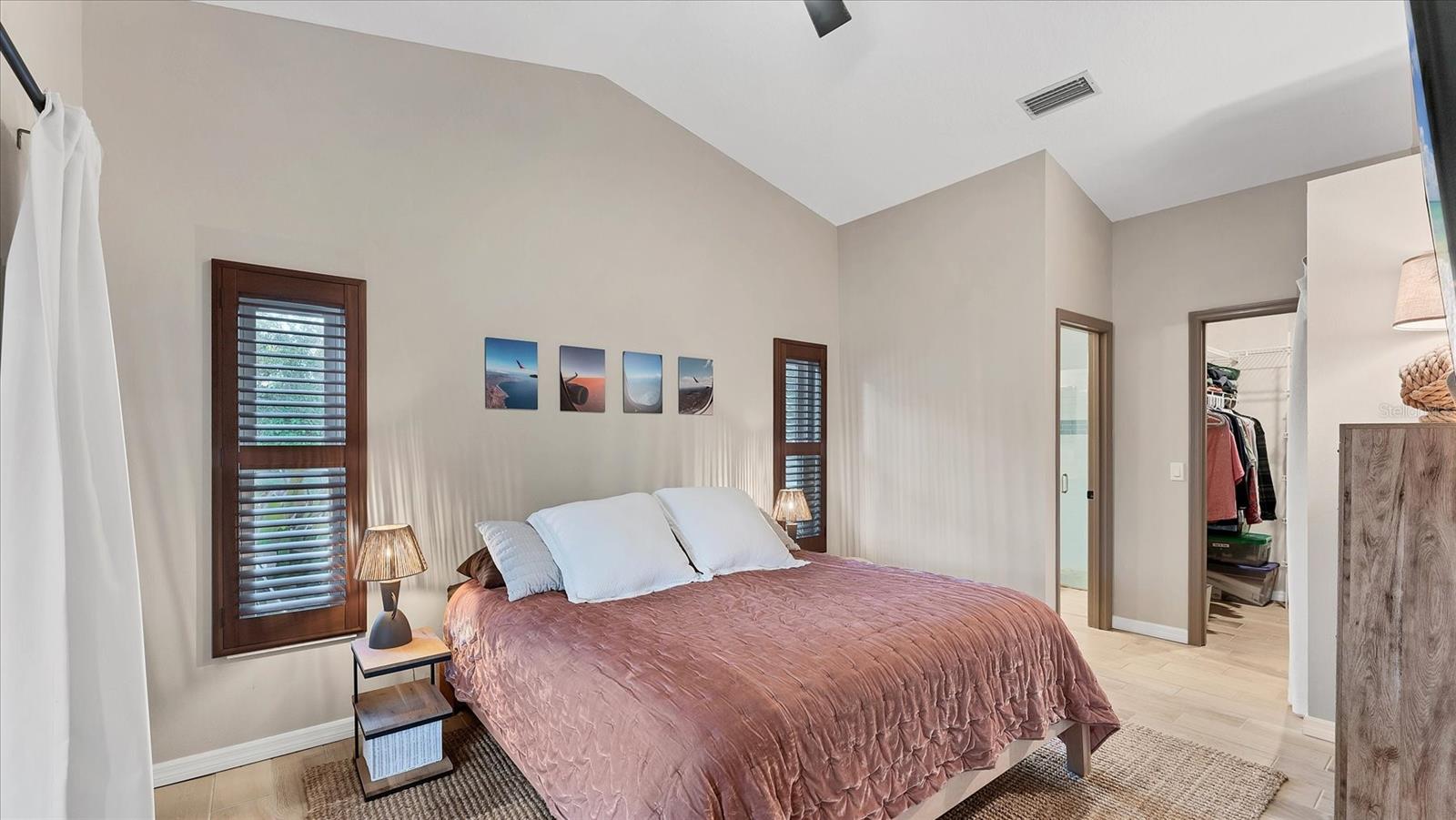 Image 21 of 51 For 8706 11th Avenue Place Nw