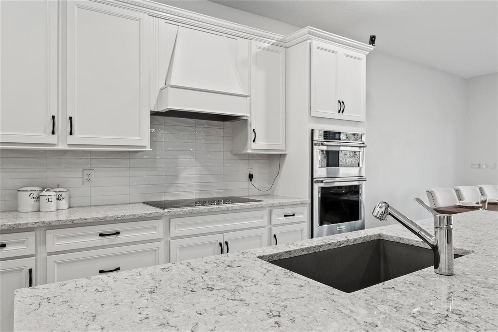 Image 12 of 66 For 11216 Gallatin Trail