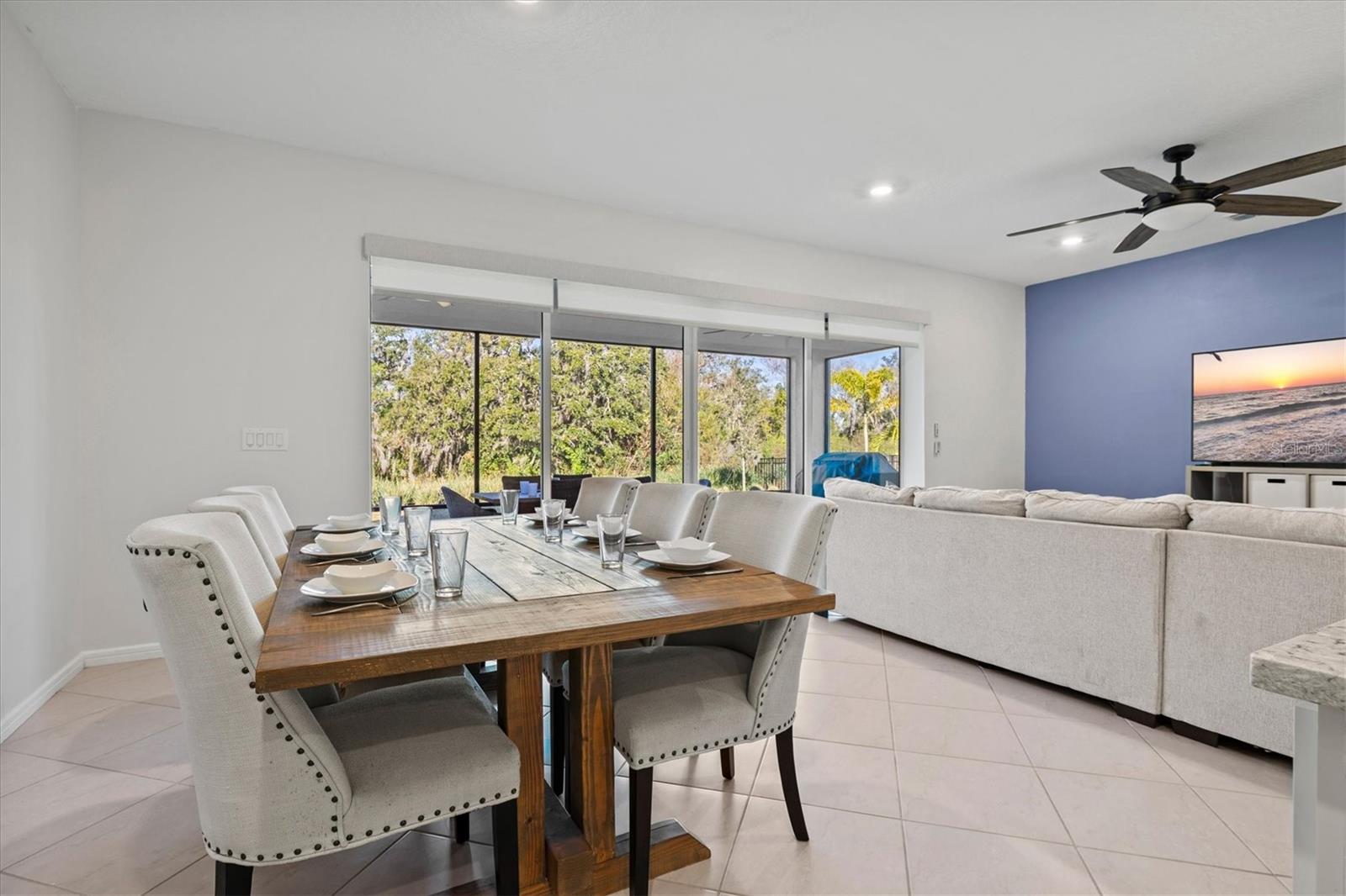 Image 18 of 66 For 11216 Gallatin Trail