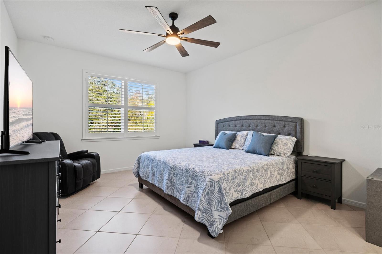 Image 28 of 66 For 11216 Gallatin Trail