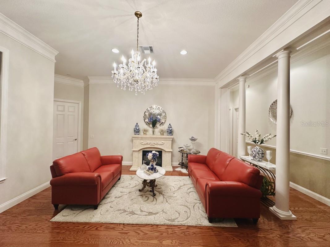 Image 11 of 18 For 539 Dowling Circle