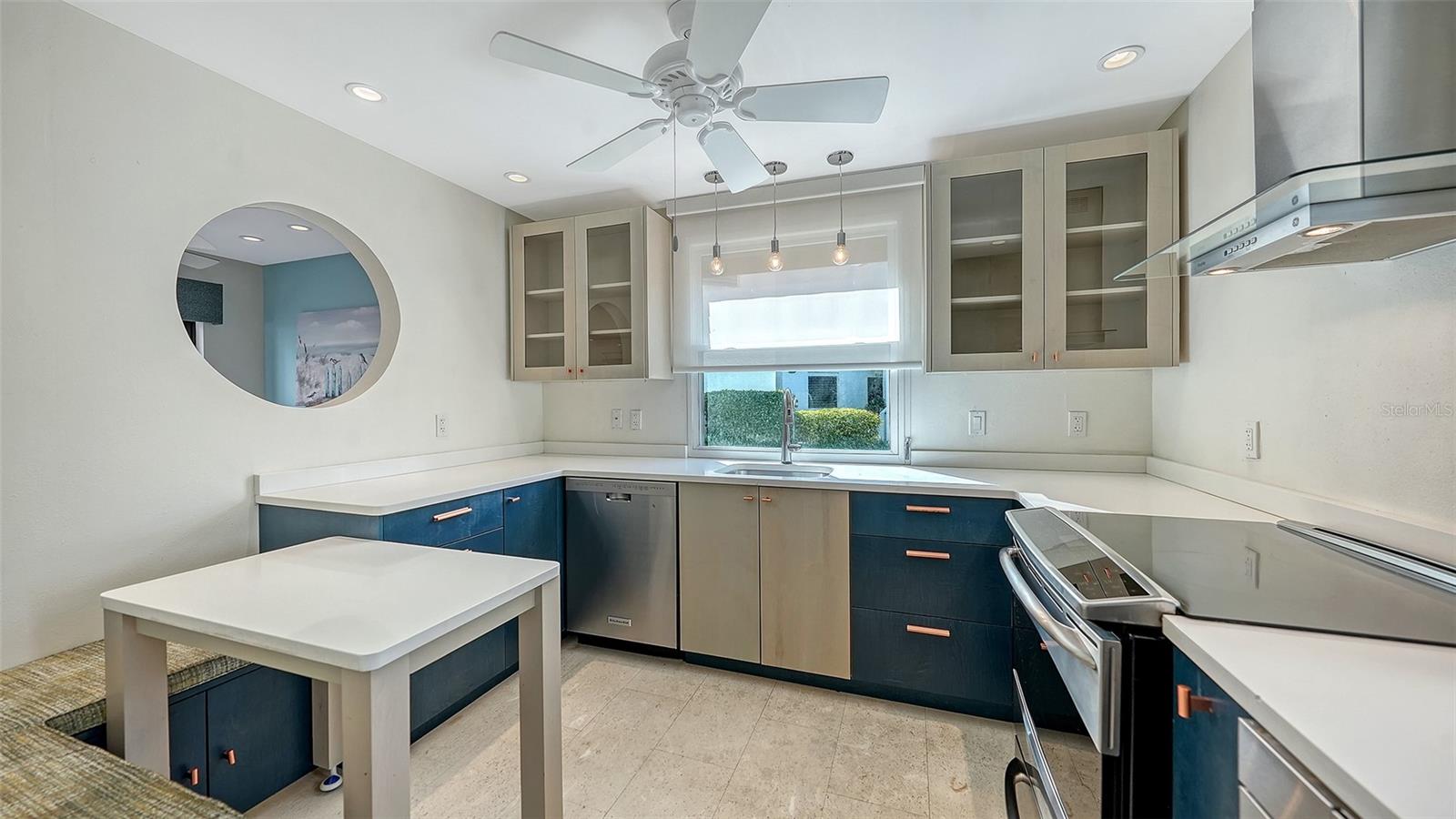 Image 17 of 57 For 5196 Marsh Field Lane 97