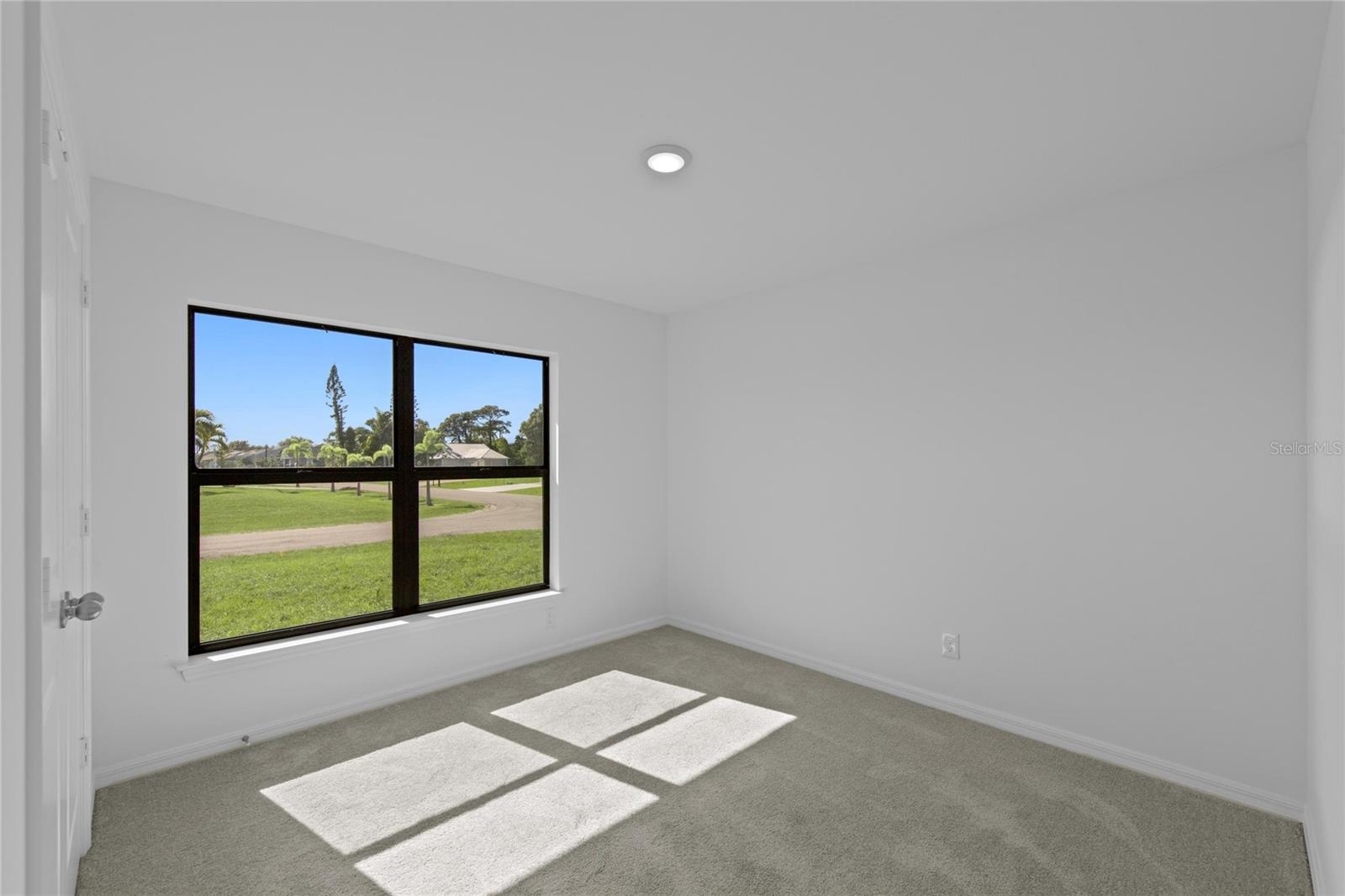 Image 12 of 15 For 850 Cadima Place