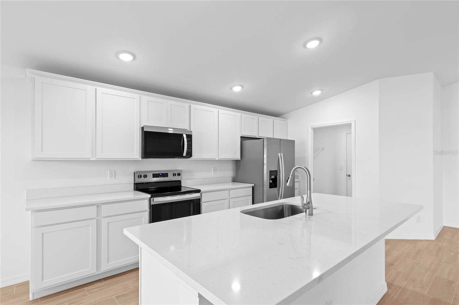 Image 5 of 15 For 850 Cadima Place