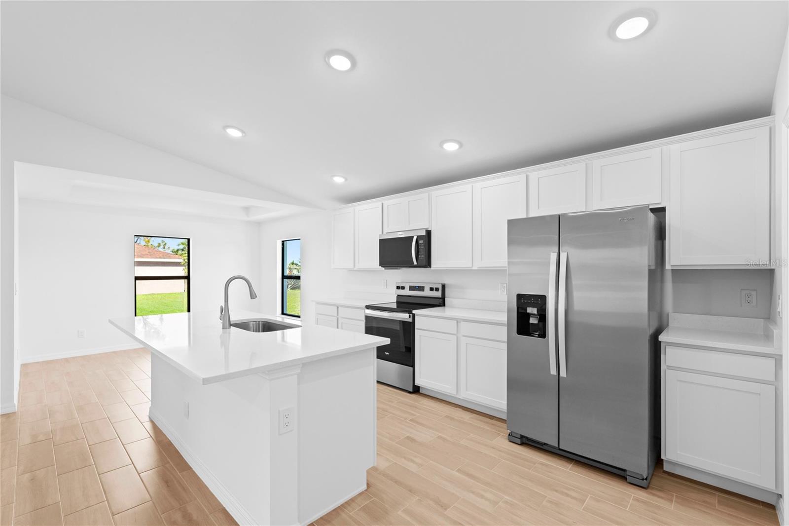 Image 6 of 15 For 850 Cadima Place