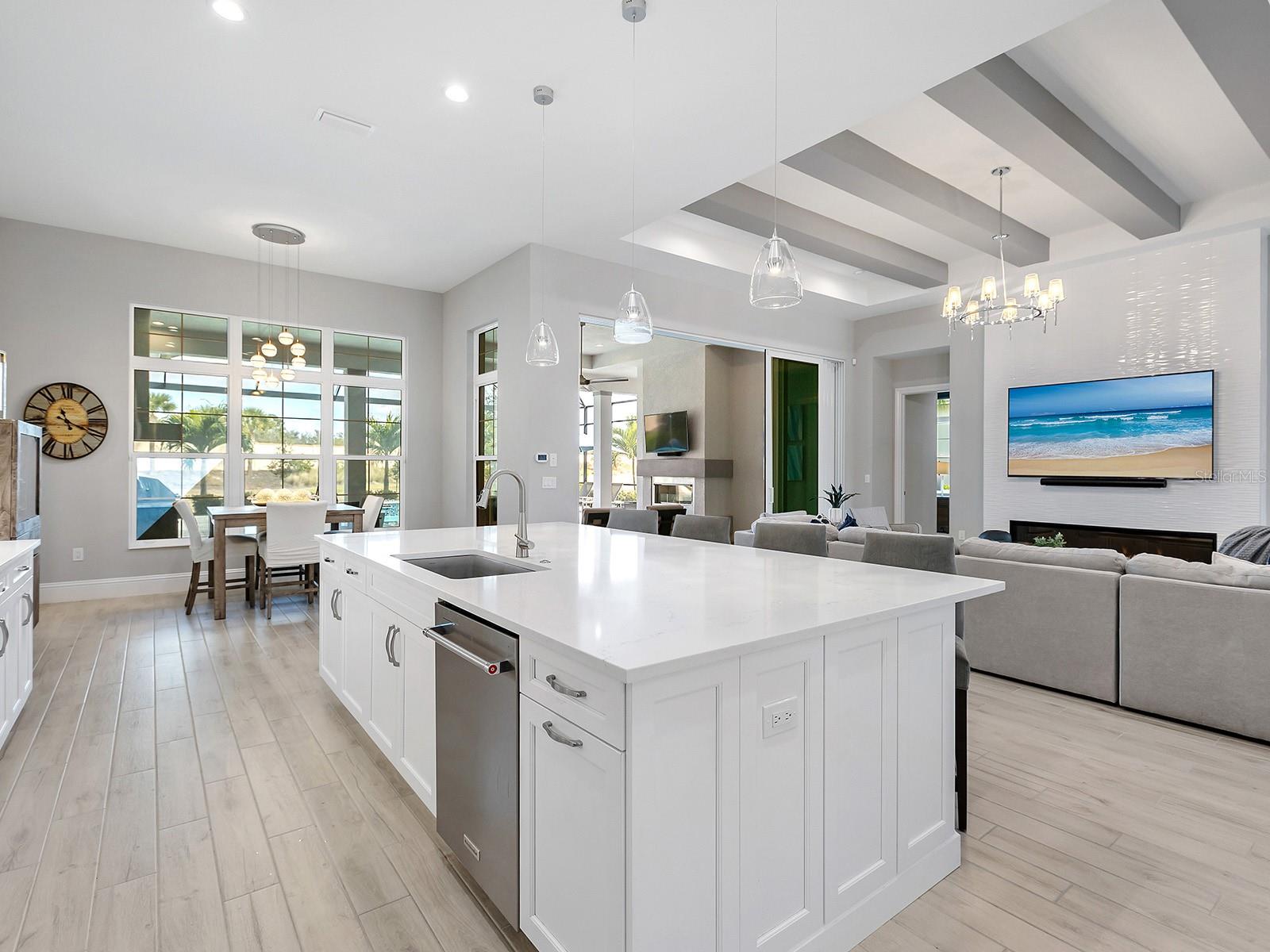 Image 18 of 69 For 8556 Pavia Way