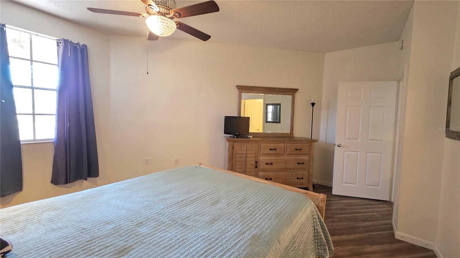 Image 13 of 47 For 5655 Bentgrass Drive 303