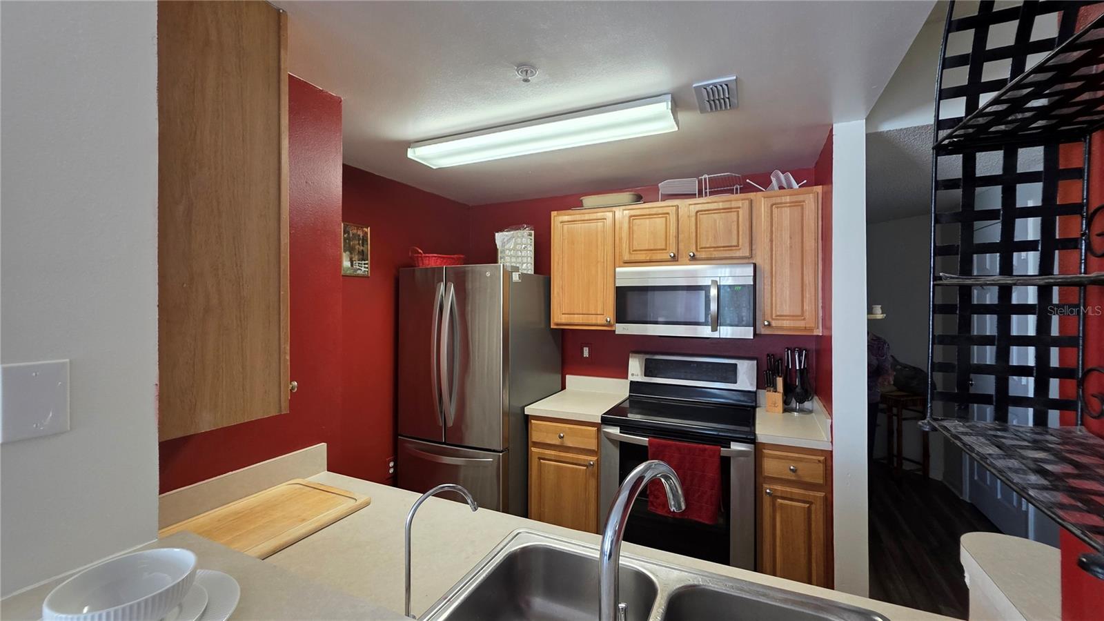 Image 4 of 47 For 5655 Bentgrass Drive 303