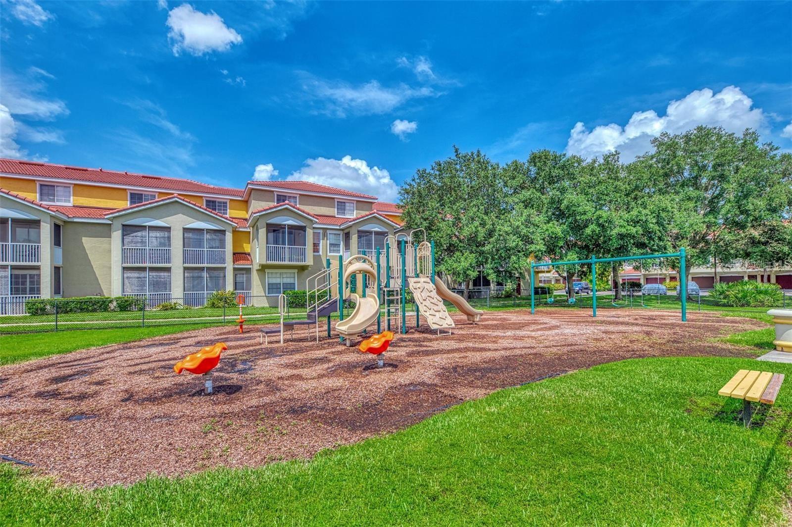 Image 42 of 47 For 5655 Bentgrass Drive 303