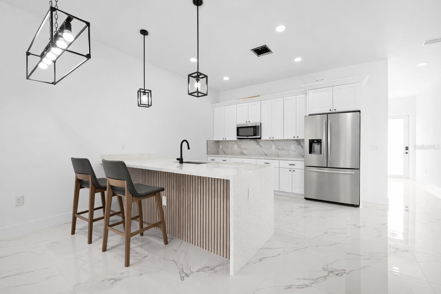 Image 4 of 12 For 2117 Andalusia Boulevard