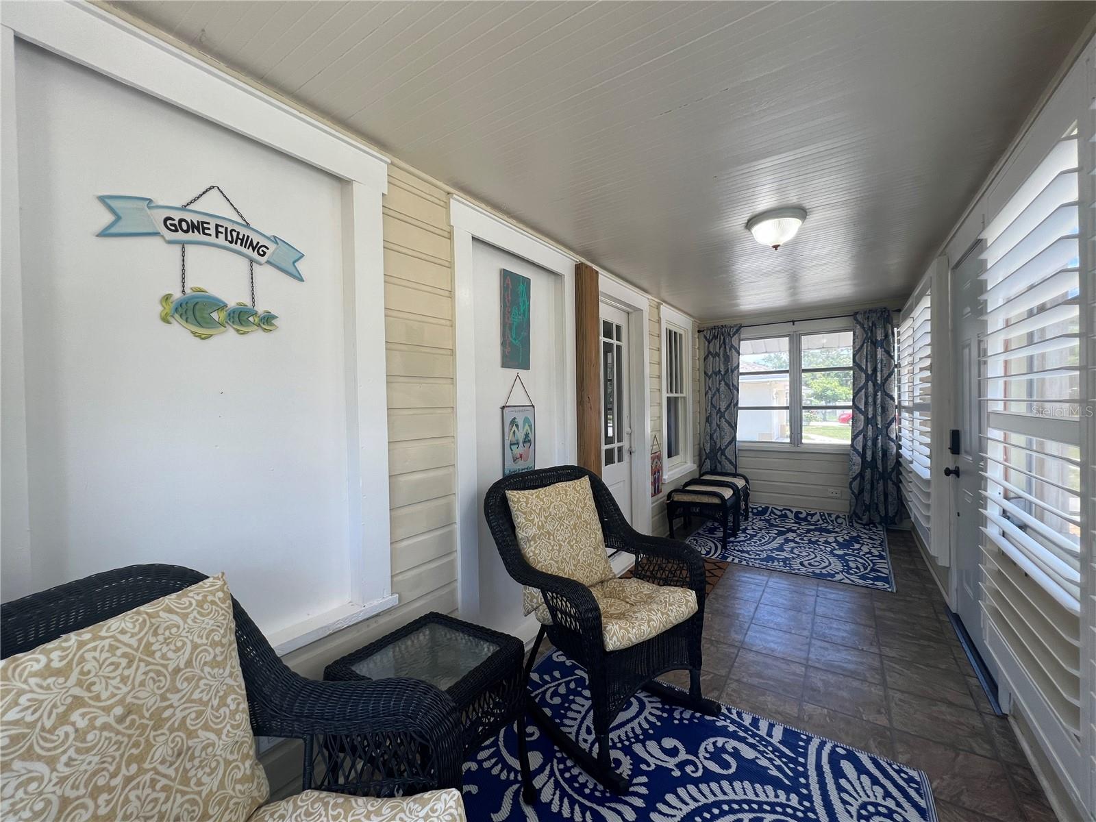 Image 9 of 25 For 914 17th Street W