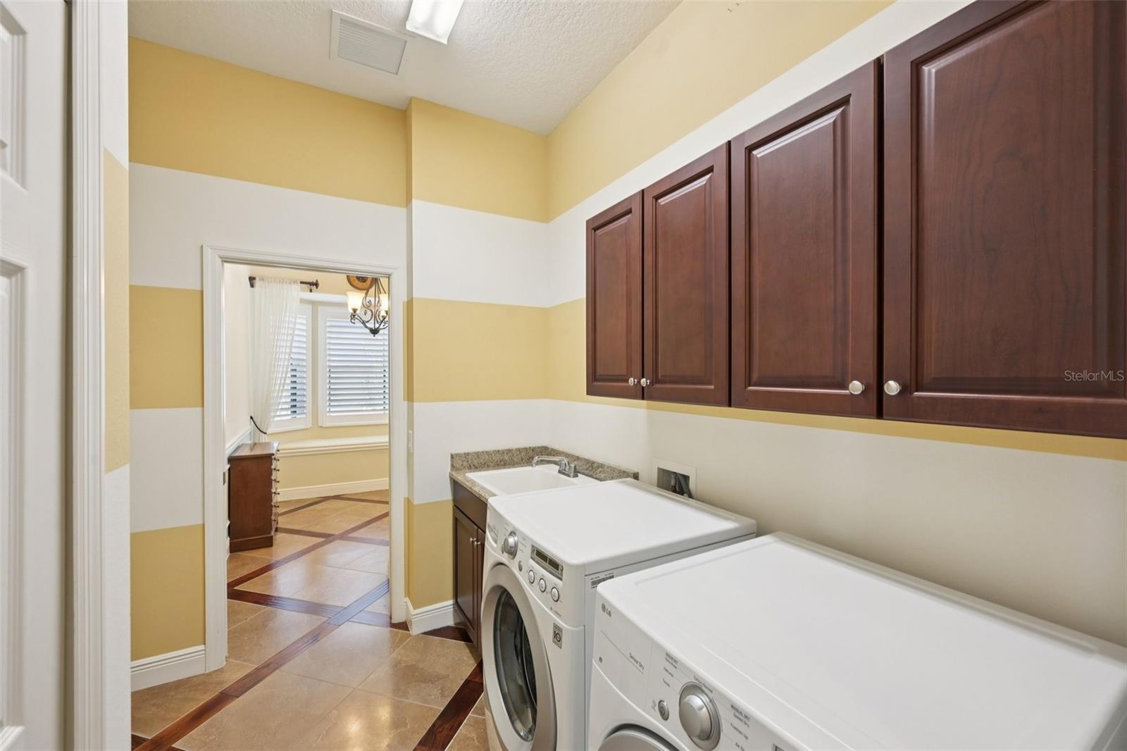 Image 33 of 40 For 7526 Rio Bella Place