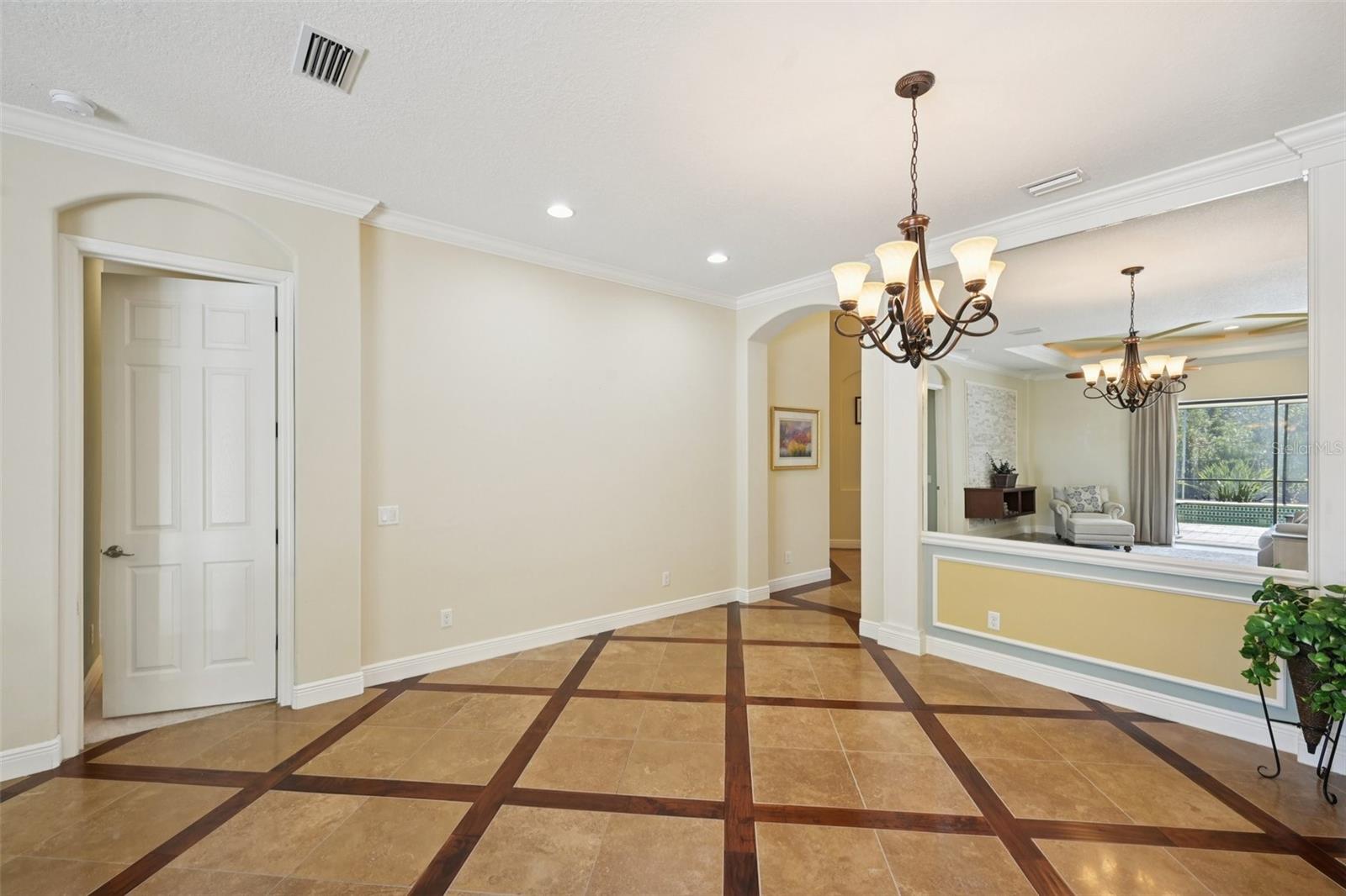 Image 8 of 40 For 7526 Rio Bella Place