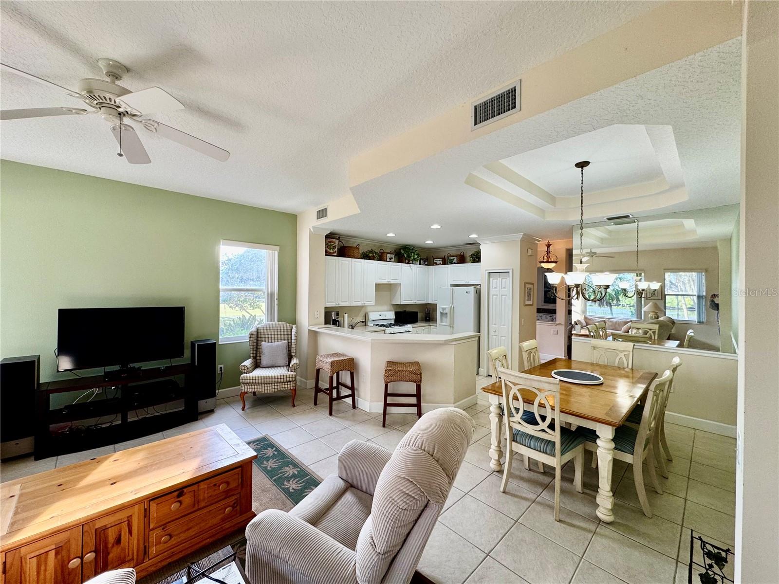 Image 16 of 49 For 9411 Discovery Terrace 102b