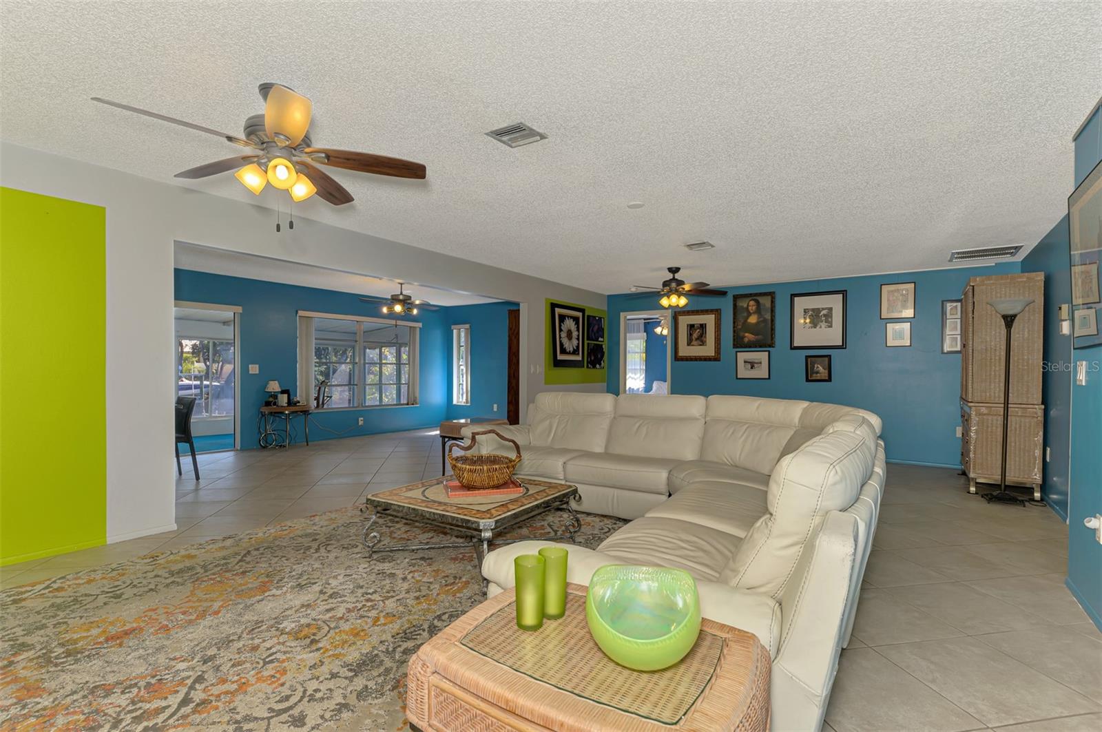 Image 25 of 55 For 602 Portia Street N