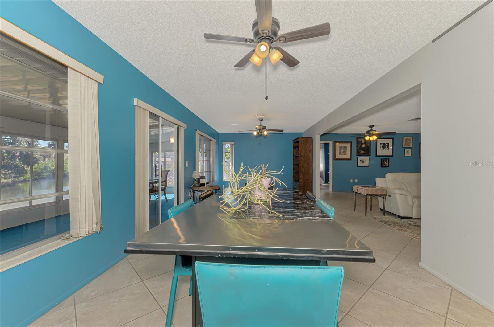 Image 28 of 55 For 602 Portia Street N