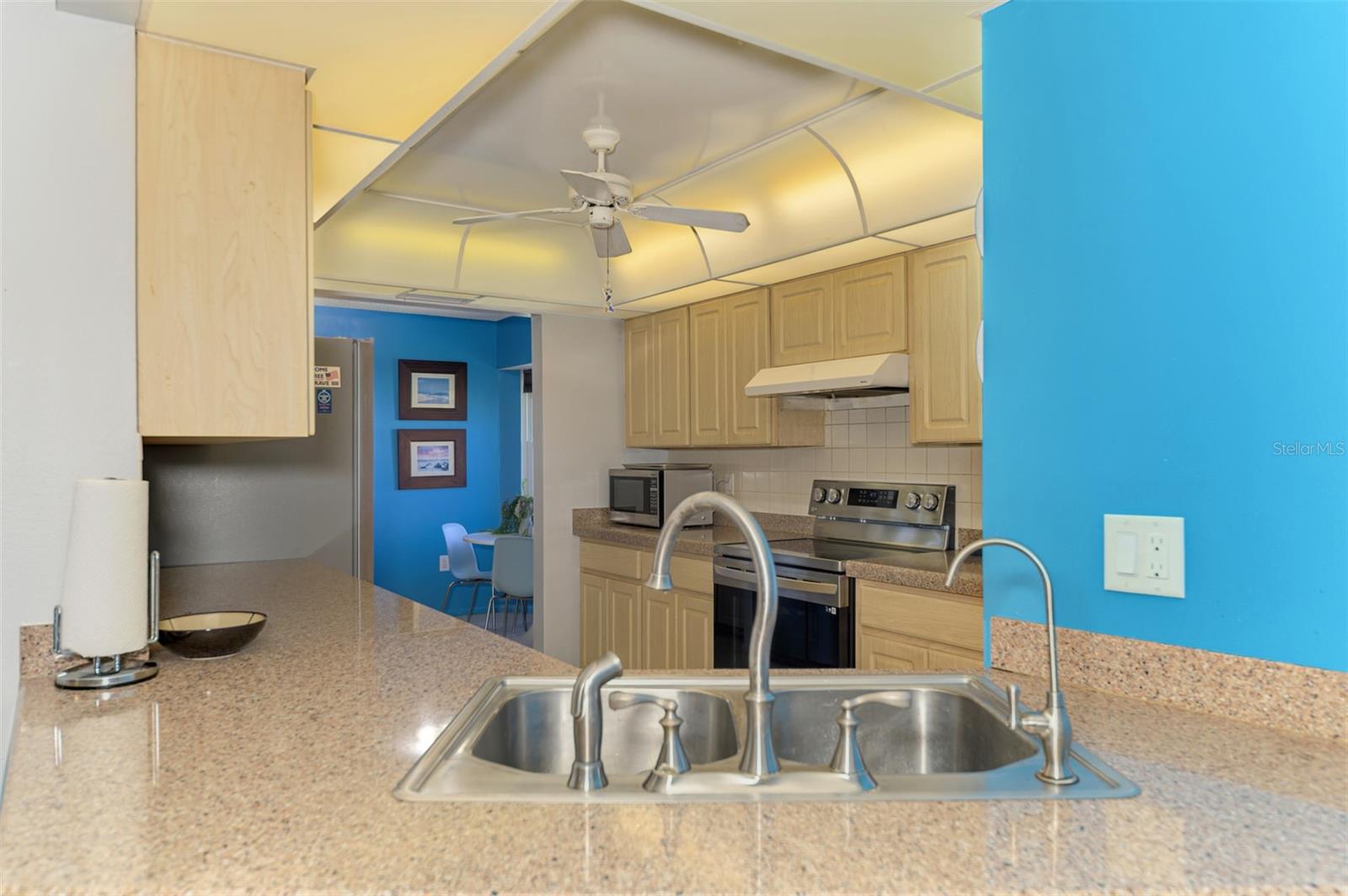 Image 29 of 55 For 602 Portia Street N