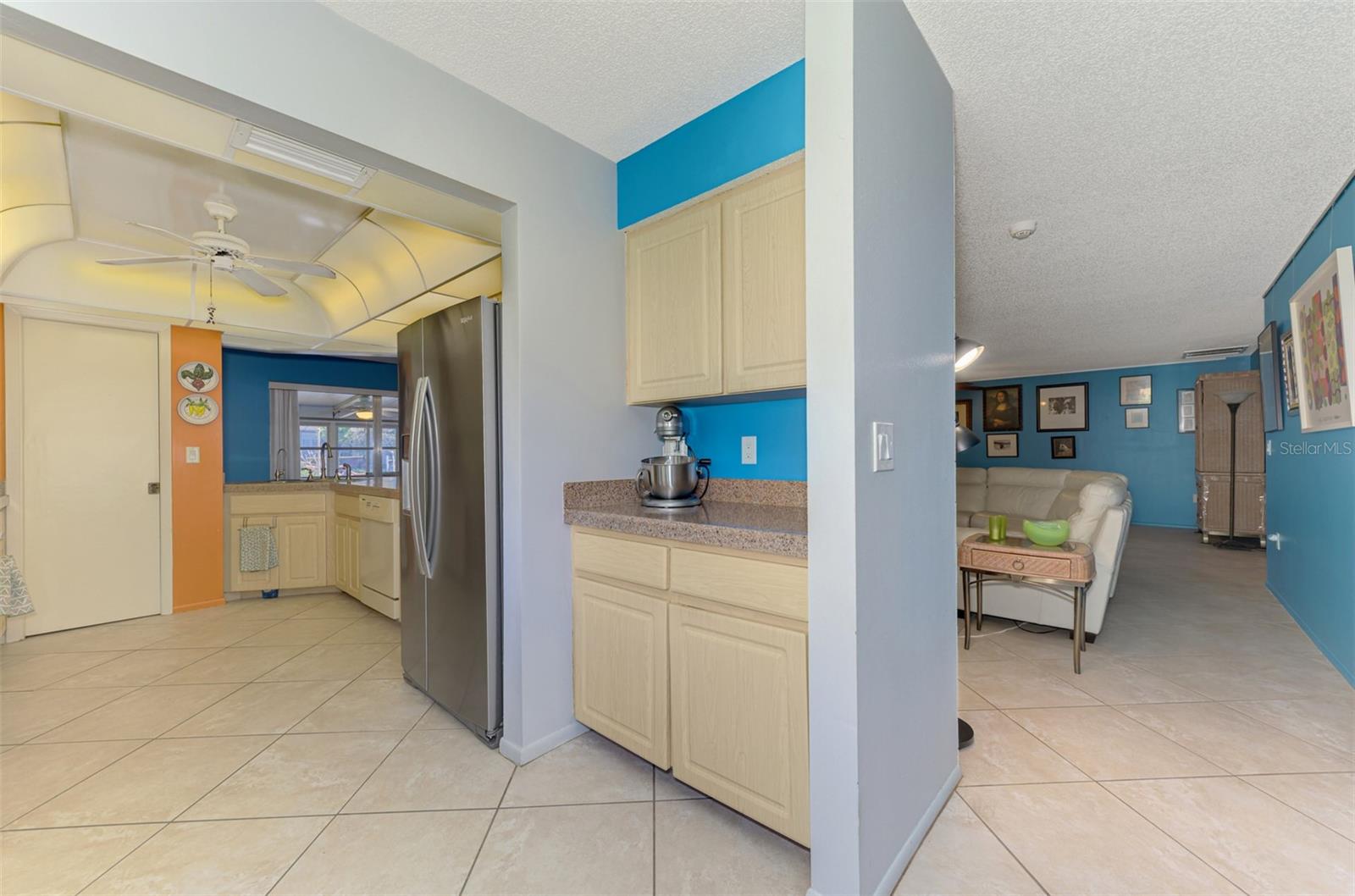 Image 31 of 55 For 602 Portia Street N