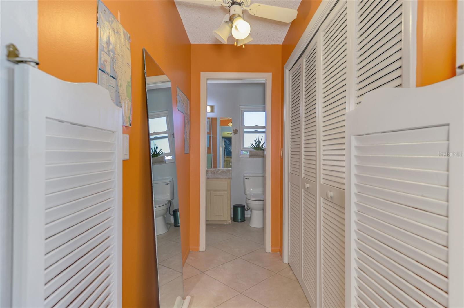 Image 35 of 55 For 602 Portia Street N