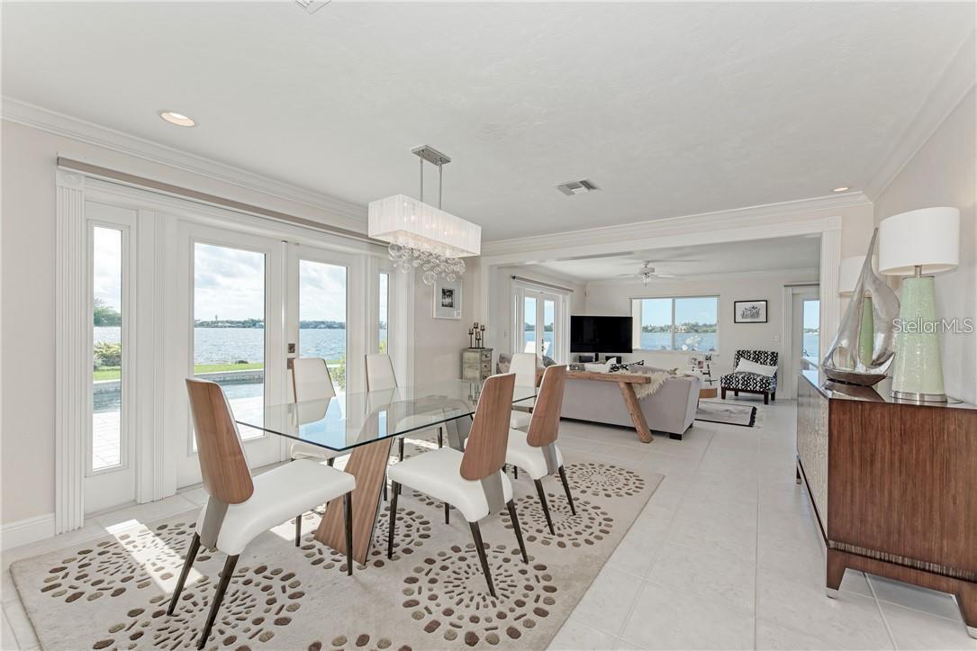 Image 16 of 50 For 7692 Cove Terrace