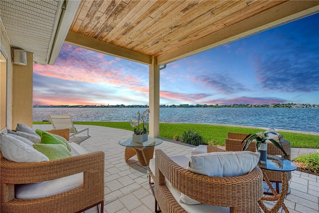 Image 3 of 50 For 7692 Cove Terrace