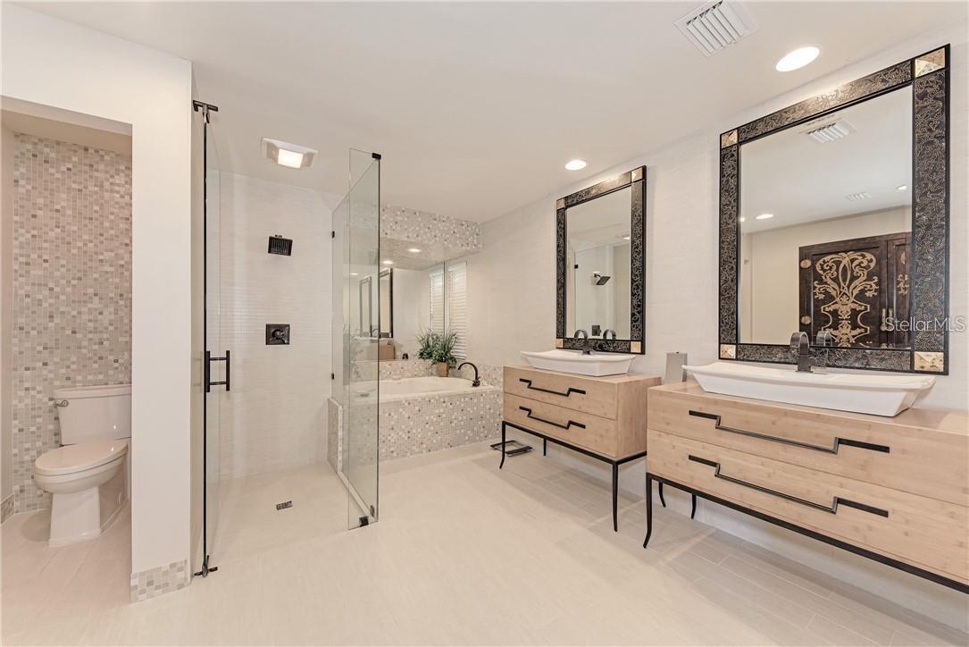 Image 32 of 50 For 7692 Cove Terrace