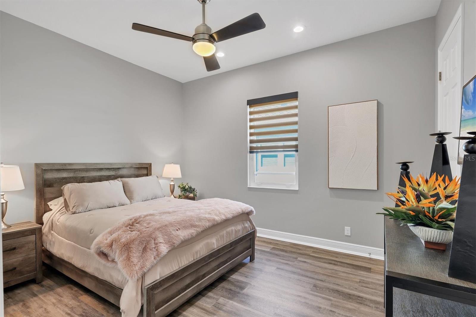 Image 43 of 81 For 20170 Passagio Drive