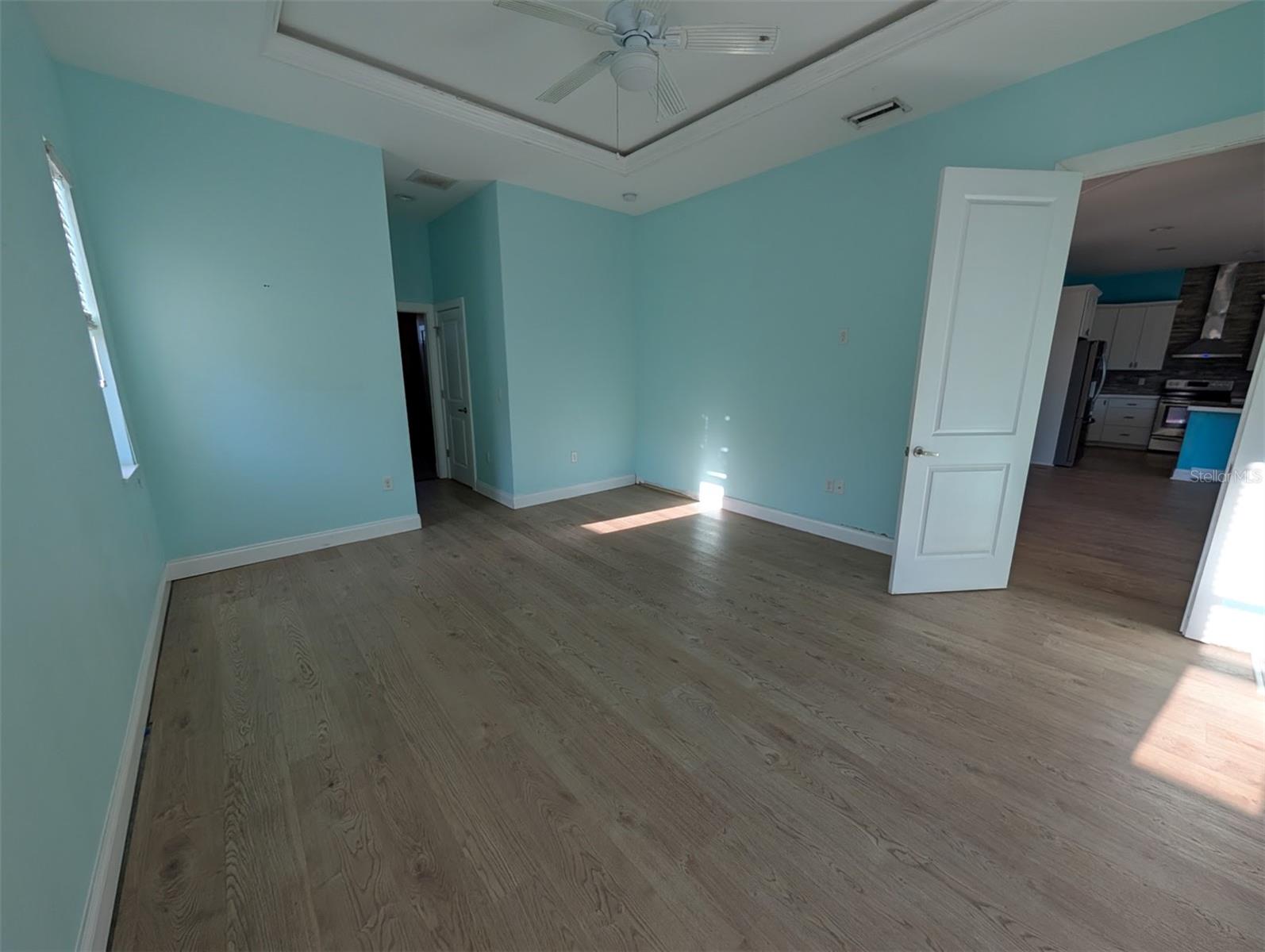 Image 14 of 51 For 13653 Heritage Way