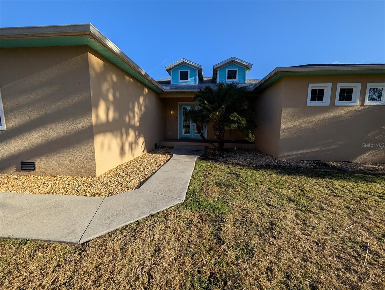 Image 2 of 51 For 13653 Heritage Way