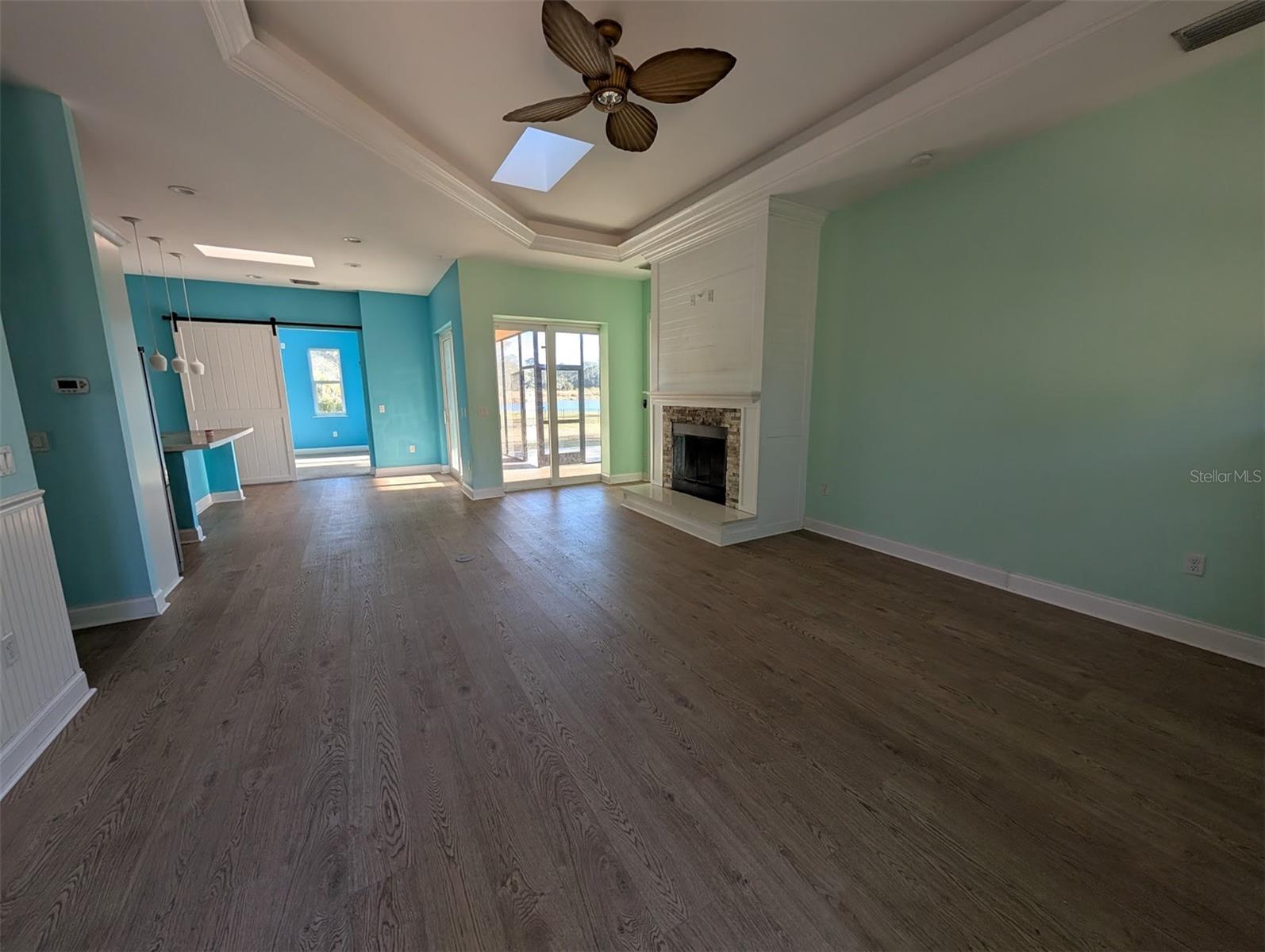 Image 5 of 51 For 13653 Heritage Way