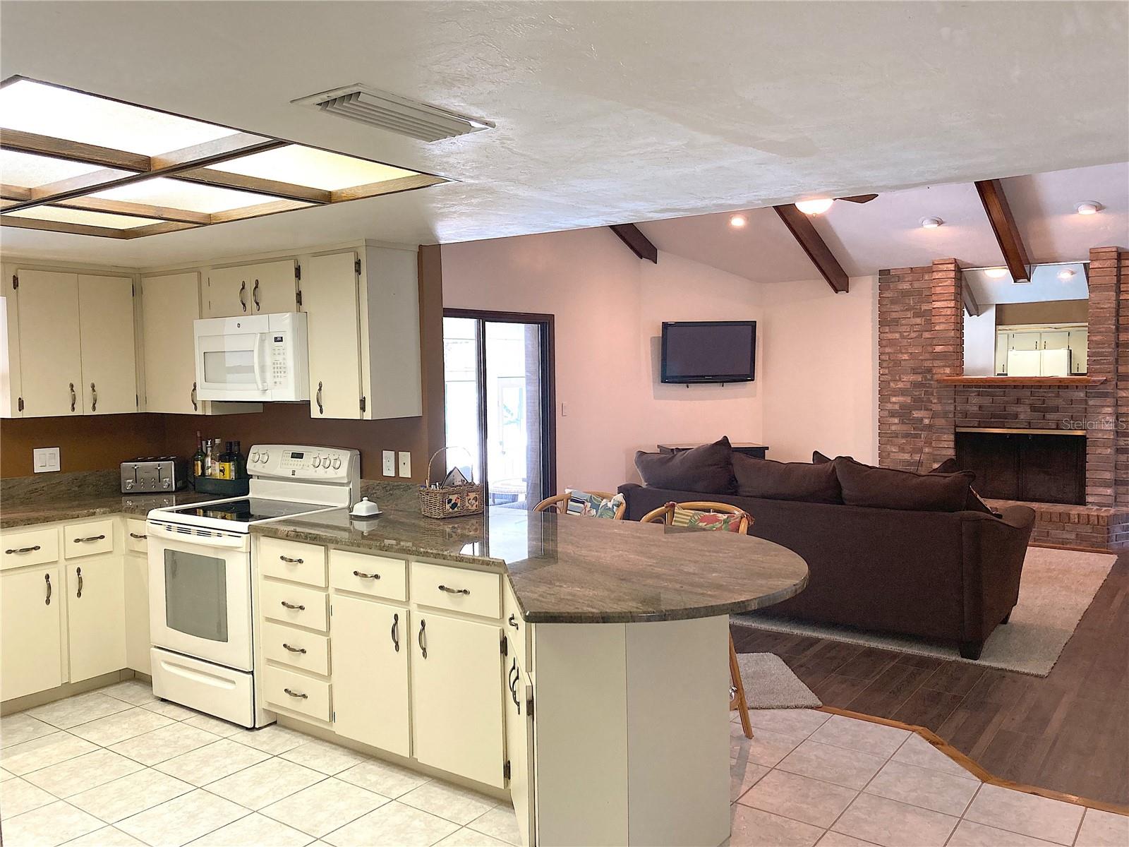 Image 22 of 81 For 6800 18th Terrace Road