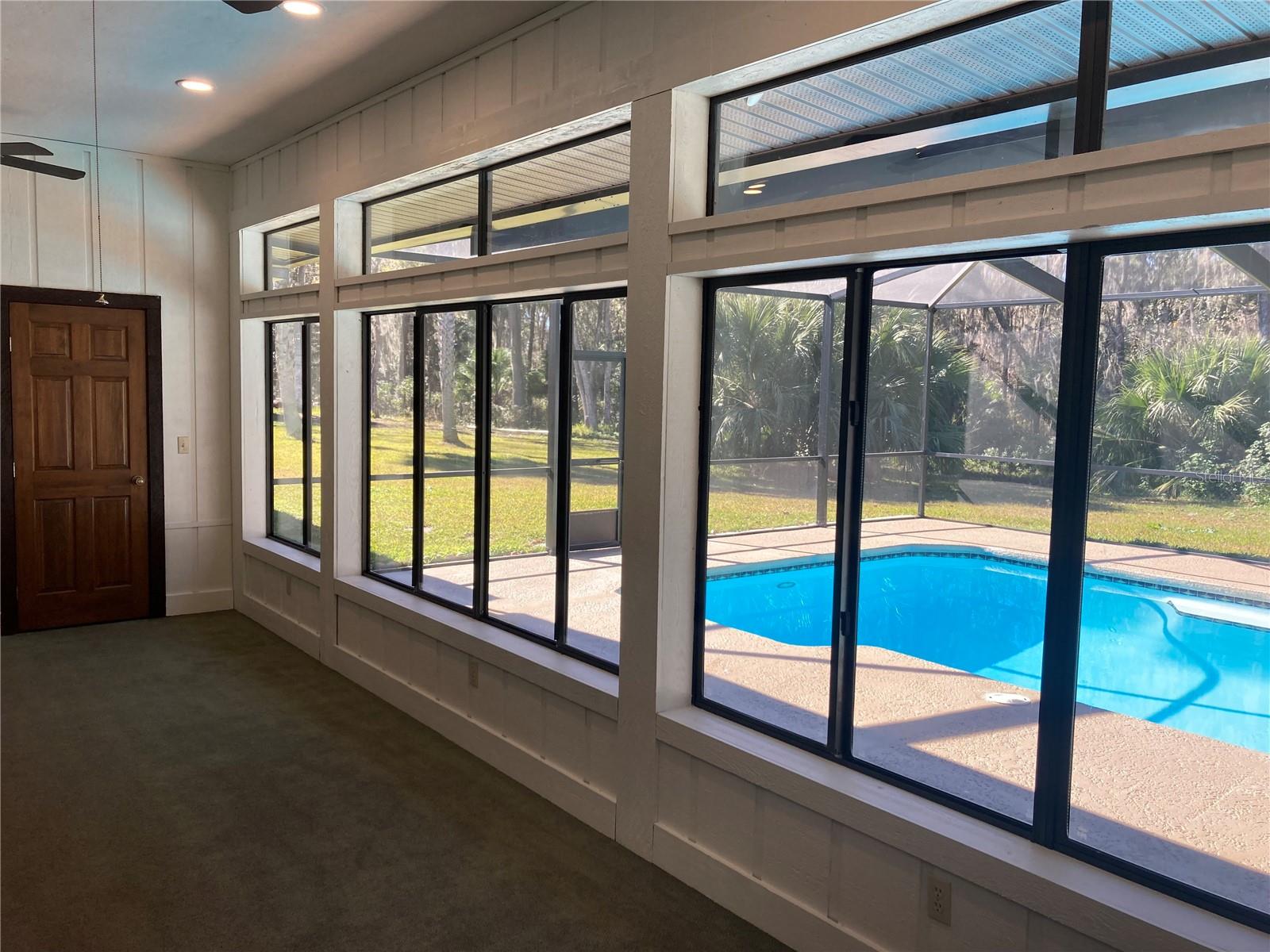 Image 25 of 81 For 6800 18th Terrace Road