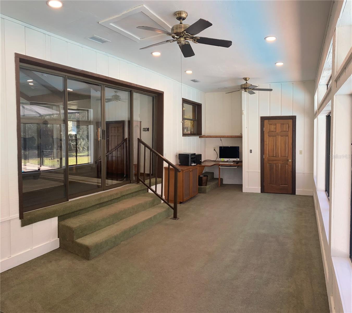 Image 26 of 81 For 6800 18th Terrace Road