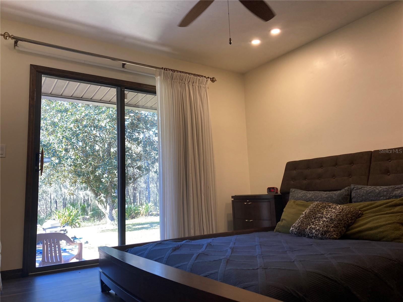 Image 44 of 81 For 6800 18th Terrace Road