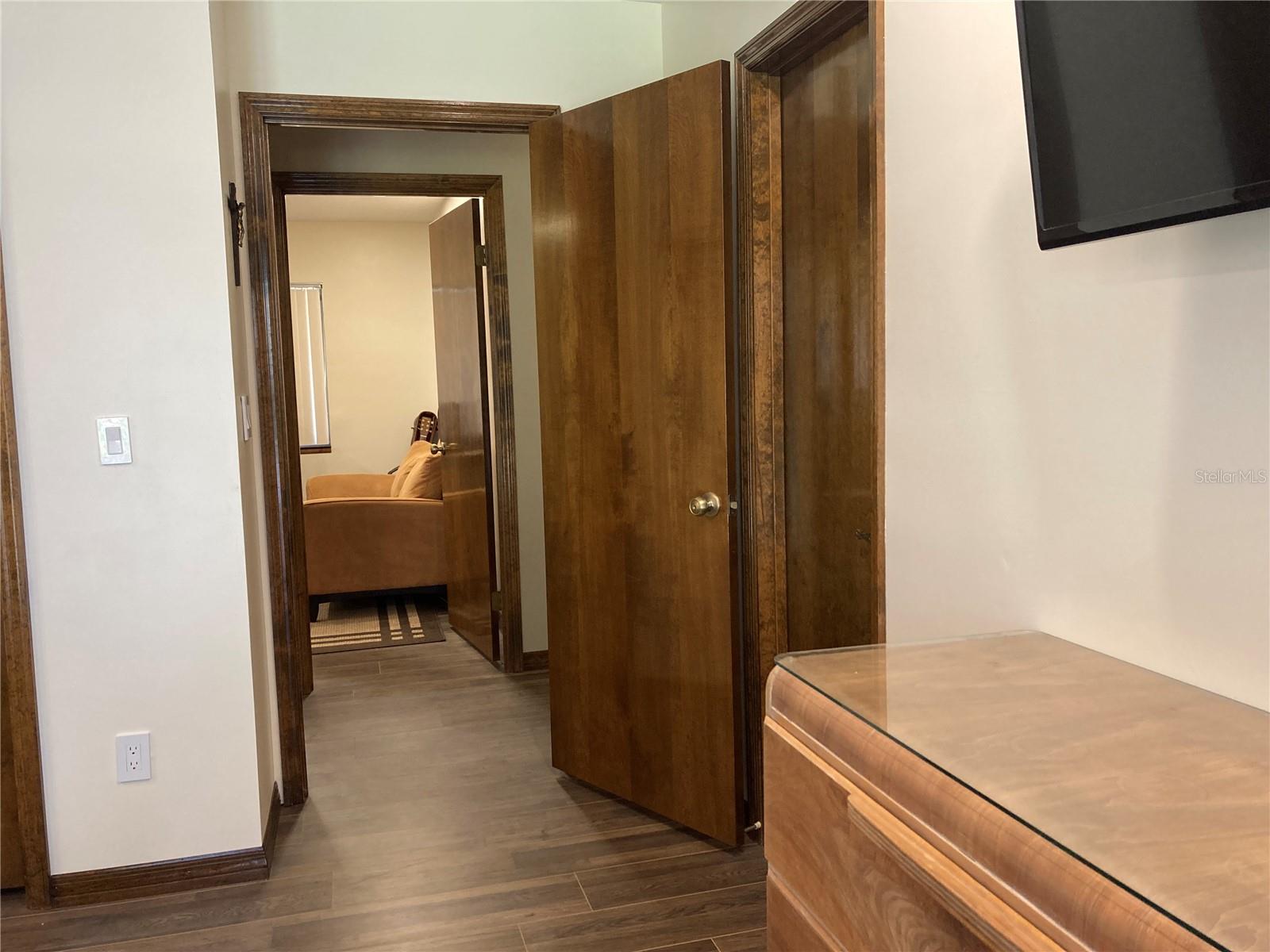 Image 45 of 81 For 6800 18th Terrace Road