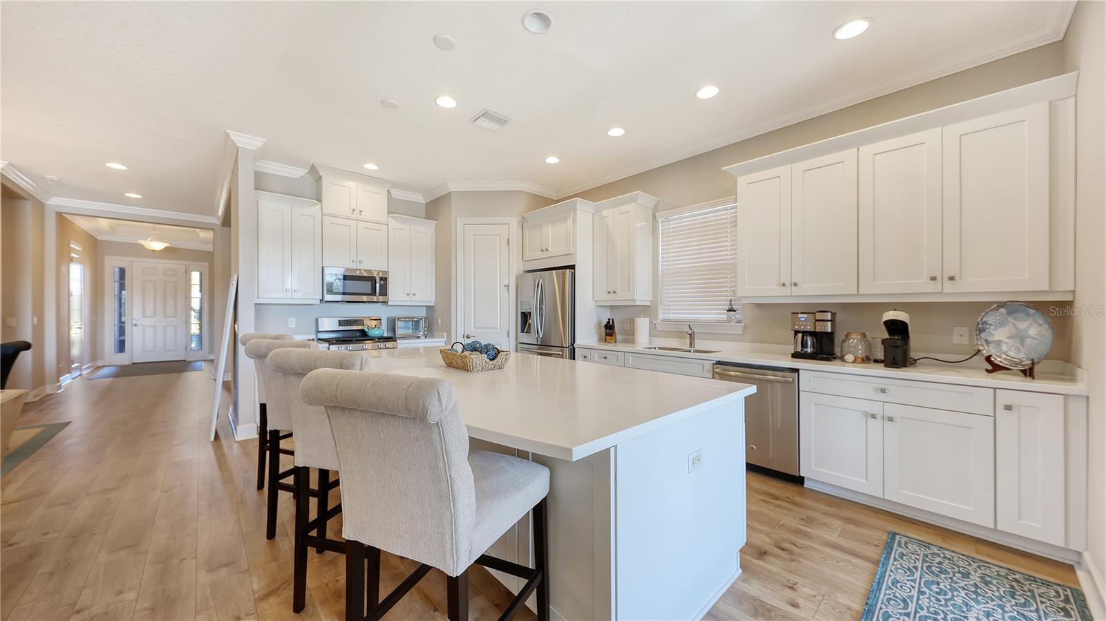 Listing photo id 19 for 13943 Messina Loop