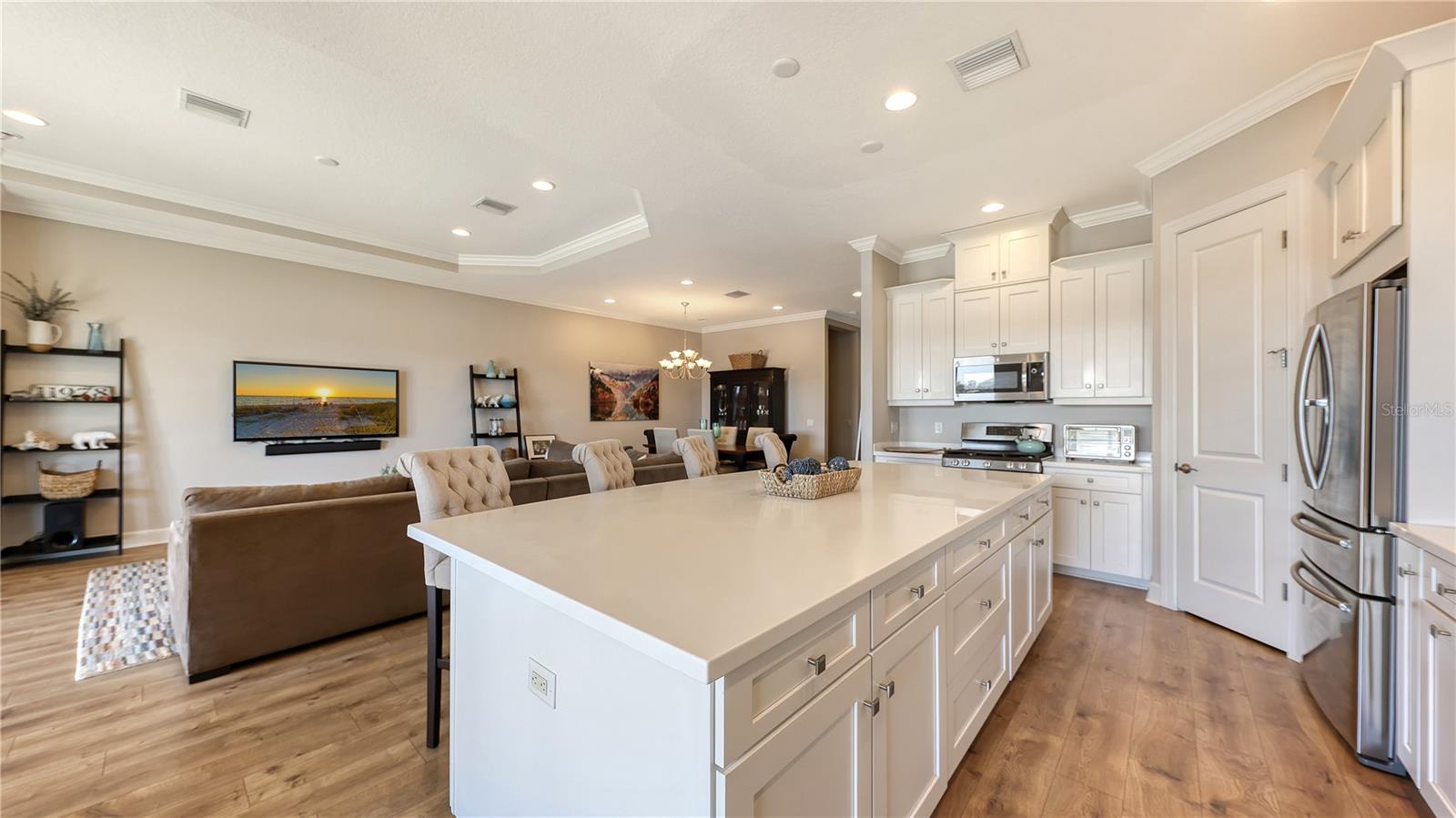 Listing photo id 20 for 13943 Messina Loop