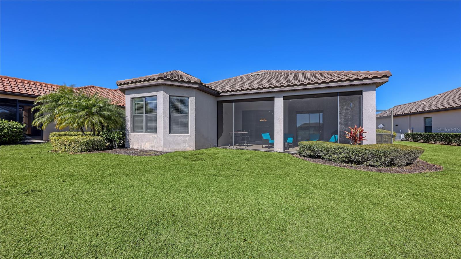 Listing photo id 37 for 13943 Messina Loop